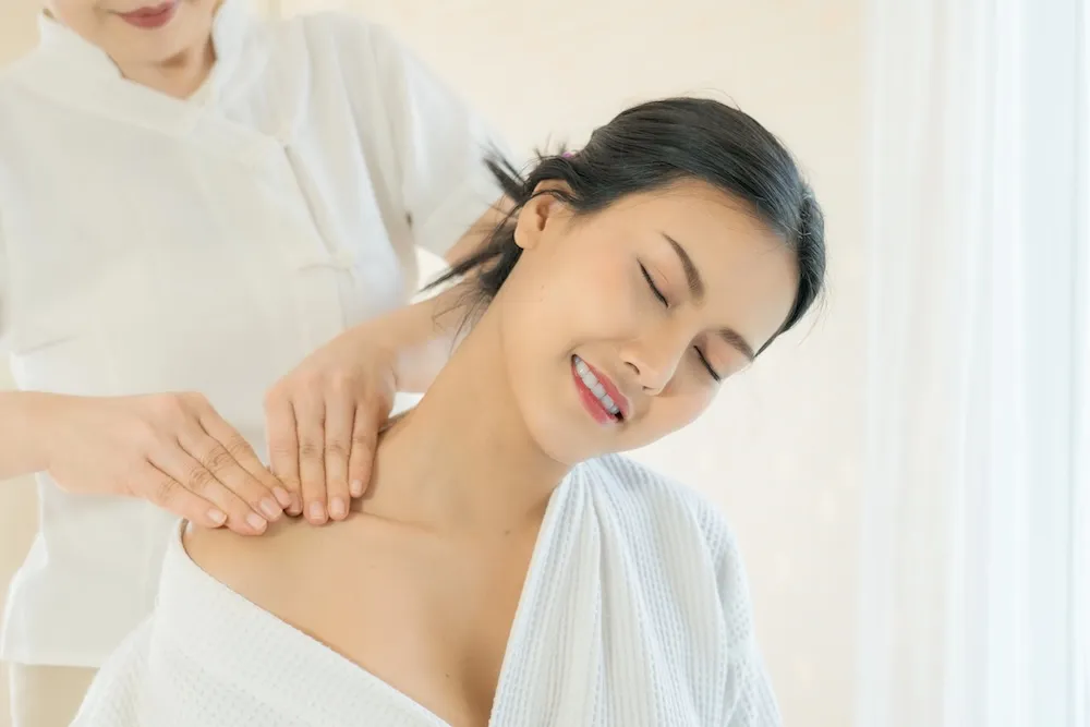 Head Neck Shoulder and Back Head Neck Shoulder and Back